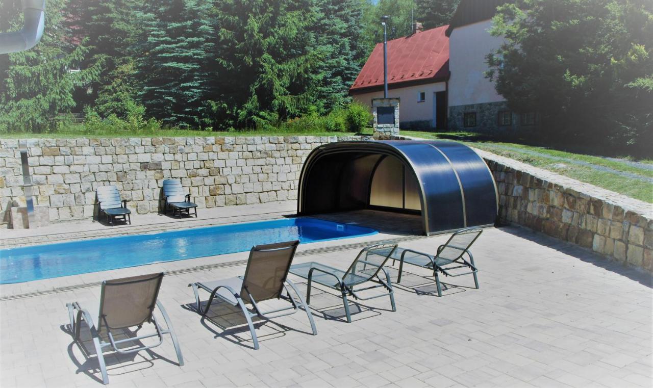 Guest House Luft Sneznik Екстериор снимка