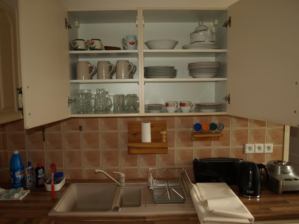 Guest House Luft Sneznik Екстериор снимка