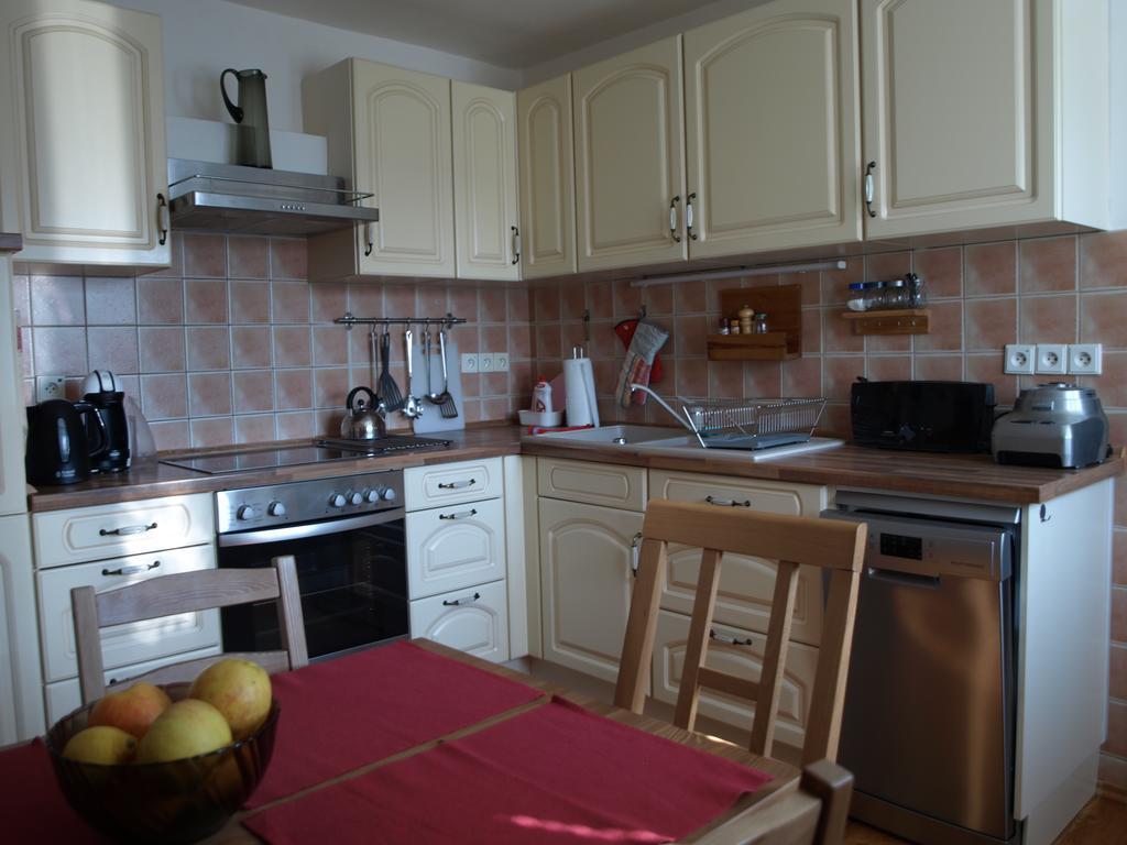 Guest House Luft Sneznik Екстериор снимка